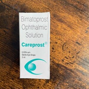 Eyelash growth serum